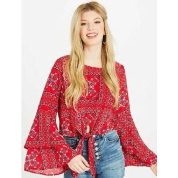 Altar'd State Tops - NWT Altar’d State crop blouse